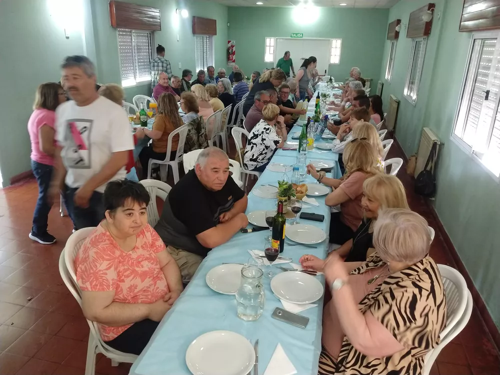 IMG_20221124_131815099_BURST000_COVER_TOP