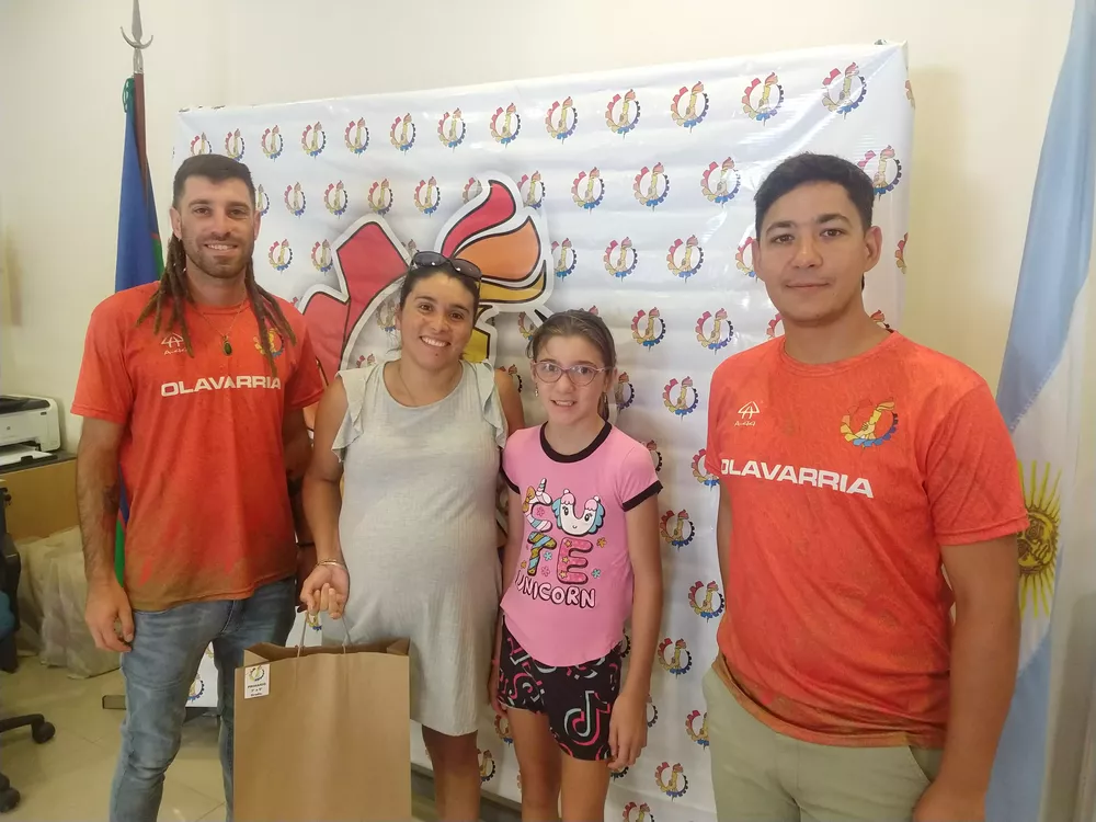 IMG_20230222_094307723_BURST000_COVER_TOP