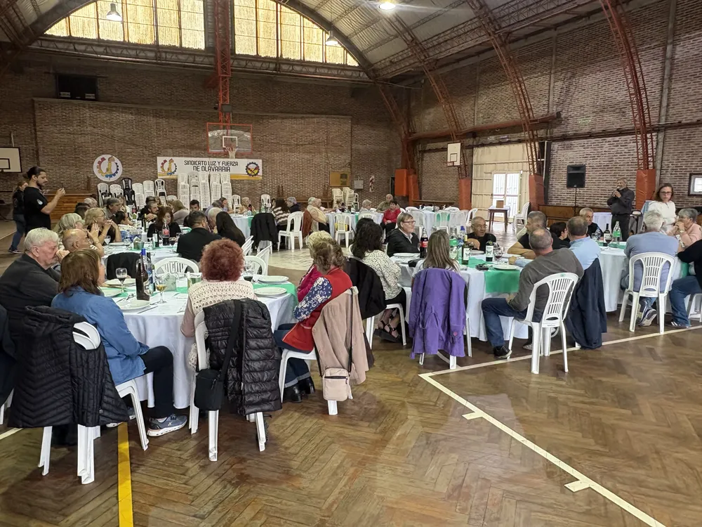 ALMUERZO JUBILADOS LUZ Y FUERZA - 2025