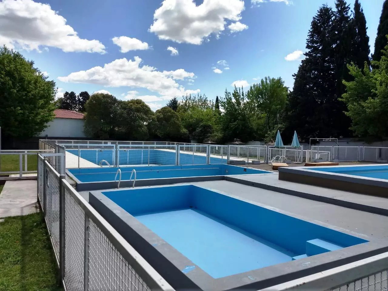 74805417_1281255038744813_564267383099752448_n