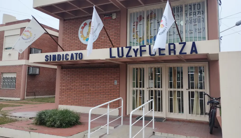 LUZ4